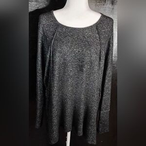 "Forfotten Grace" Grayish/Black Marble Knit Long-Sleeved Sweater Size Medium